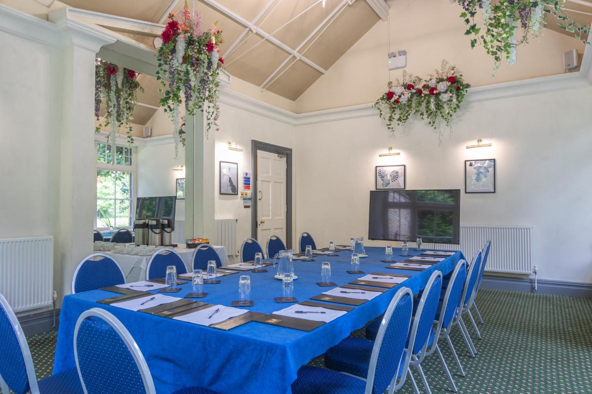 Woodland Manor Hotel Bedford